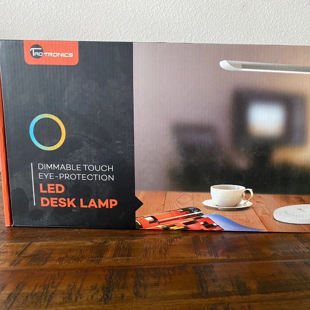 Energy Efficient LED Desk Lamp